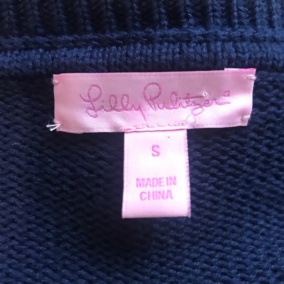 ⭐️🌟Lilly Pulitzer Navy Blue  Crochet Sweater Sz S - Picture 7 of 9